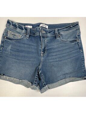 Vigoss Women's Size 16 Blue Denim Shorts Raw Hem Embroidered Pockets